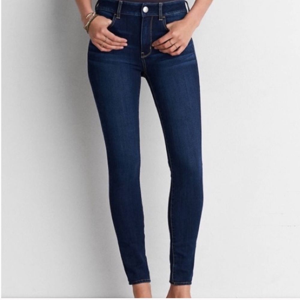 American Eagle Dark Wash Hi-Rise Jegging